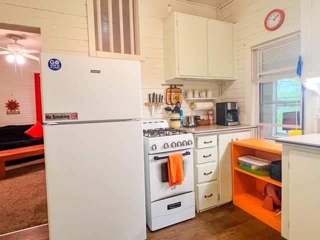 102 John Drive, Harrison, MI 48625