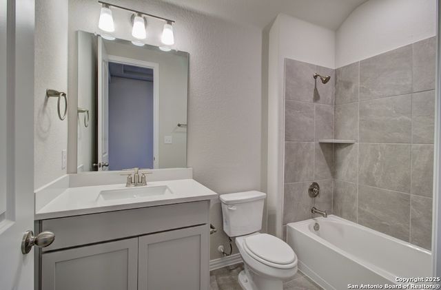 820 Little Pebble, New Braunfels, TX 78130