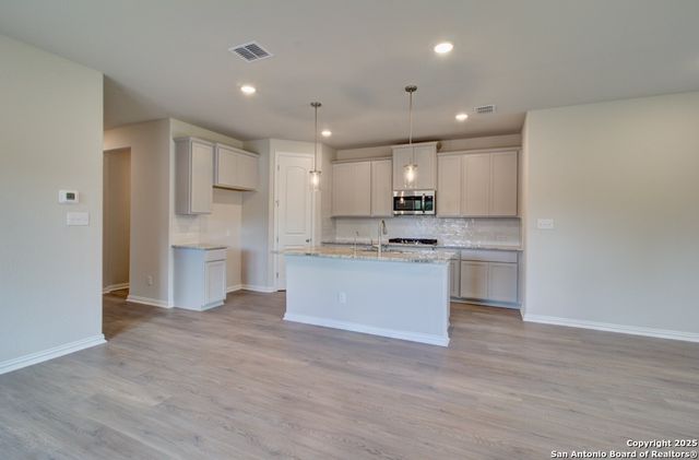 820 Little Pebble, New Braunfels, TX 78130