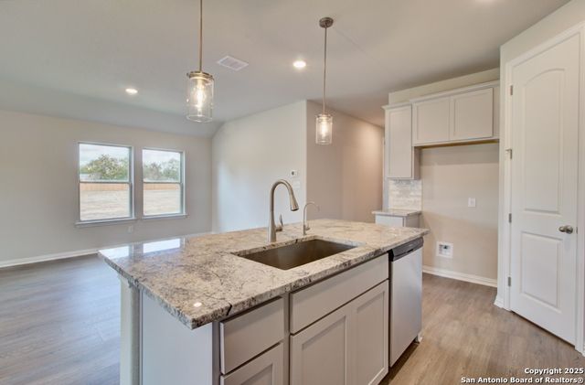 820 Little Pebble, New Braunfels, TX 78130