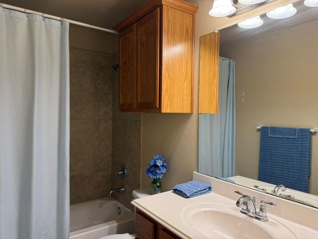11817 13th Street, Santa Fe, TX 77510