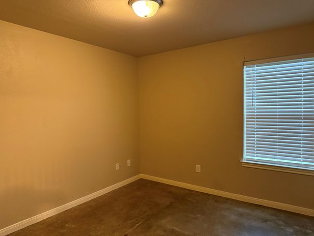 11817 13th Street, Santa Fe, TX 77510