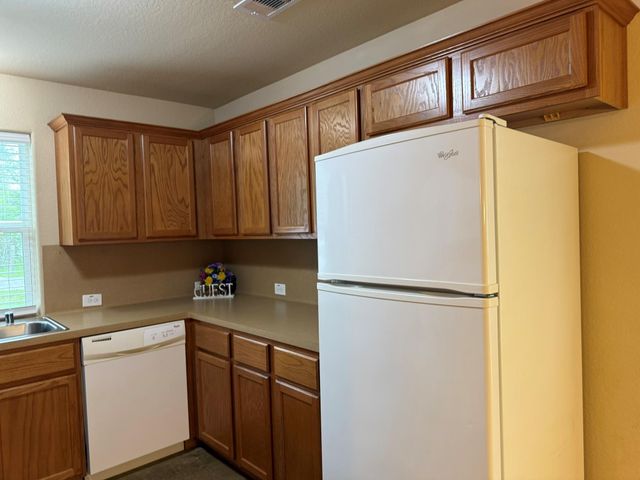 11817 13th Street, Santa Fe, TX 77510