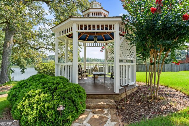 9046 Dawes Crossing, Mcdonough, GA 30252