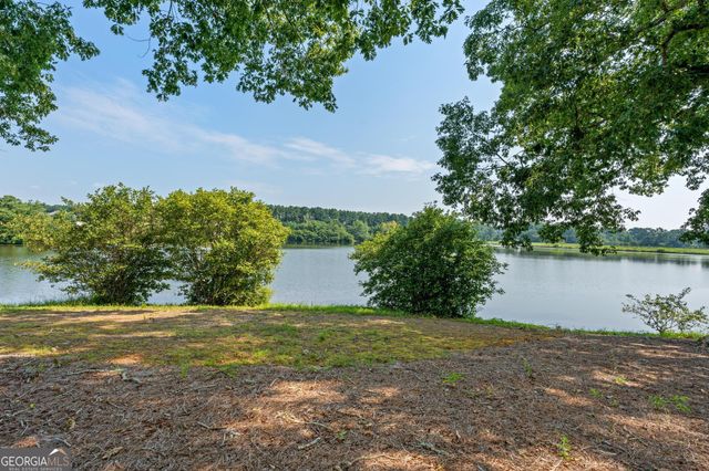 9046 Dawes Crossing, Mcdonough, GA 30252