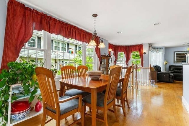 24 Park St, Wakefield, MA 01880