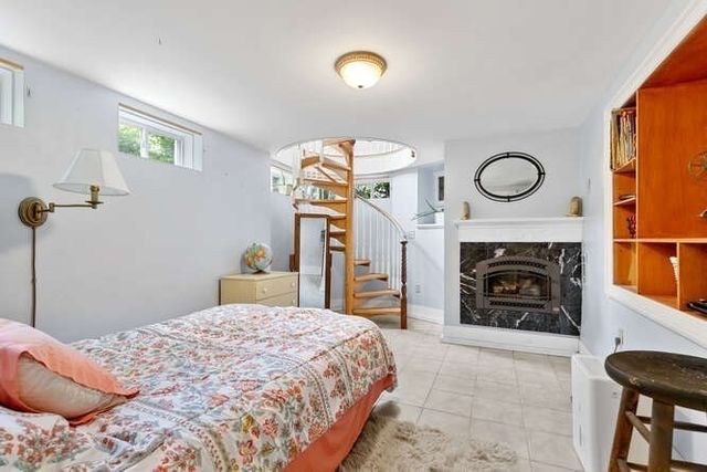 24 Park St, Wakefield, MA 01880