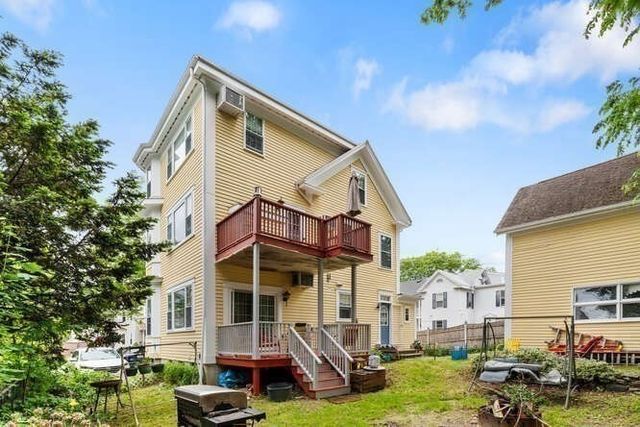 24 Park St, Wakefield, MA 01880