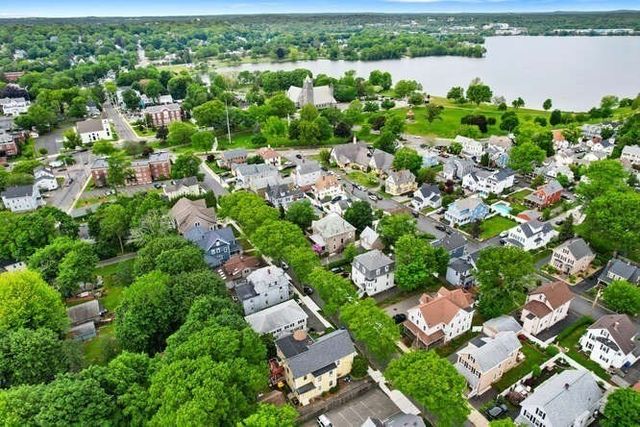 24 Park St, Wakefield, MA 01880