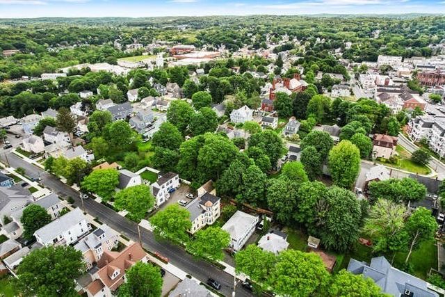 24 Park St, Wakefield, MA 01880