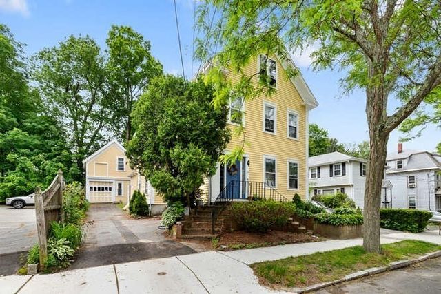 24 Park St, Wakefield, MA 01880