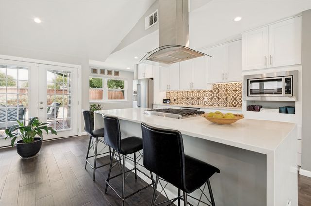 3263 Saint Croix Drive, Dallas, TX 75229