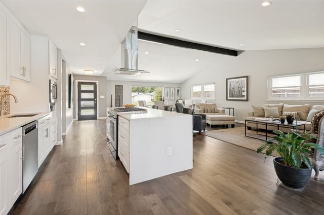 3263 Saint Croix Drive, Dallas, TX 75229