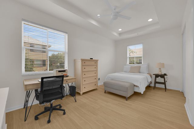 4154 Stadium Drive, Jupiter, FL 33458