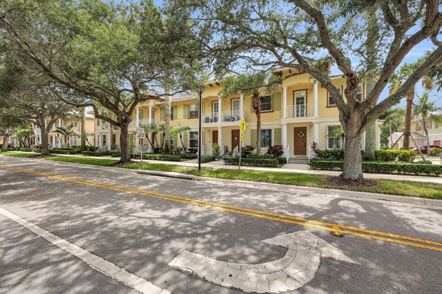 4154 Stadium Drive, Jupiter, FL 33458