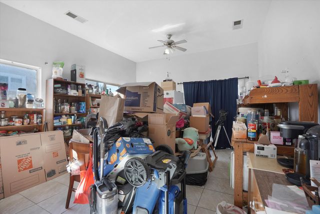 723 Dallas Street NE, Albuquerque, NM 87108