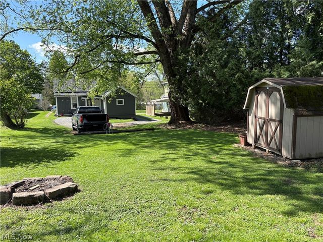 770 W Martin Street, East Palestine, OH 44413