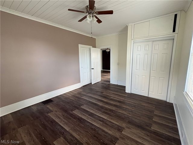 770 W Martin Street, East Palestine, OH 44413