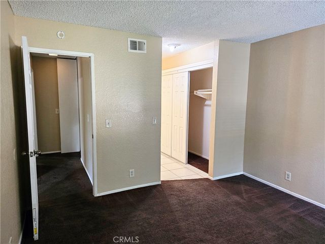 2554 Olive Drive 10, Palmdale, CA 93550