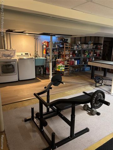 33732 Stonewood Drive, Sterling Heights, MI 48312