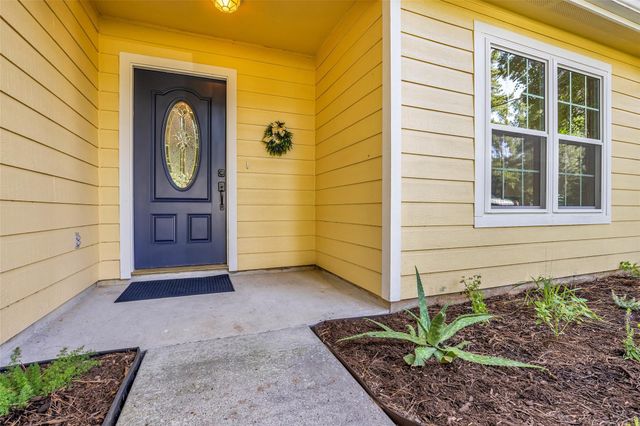 5945 Sinclair Drive, Montgomery, TX 77316