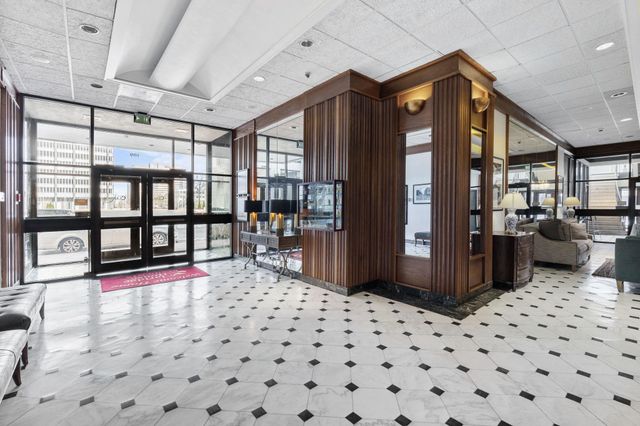 109 N Main St Apt 710, Memphis, TN 38103