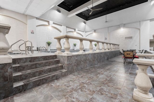 109 N Main St Apt 710, Memphis, TN 38103