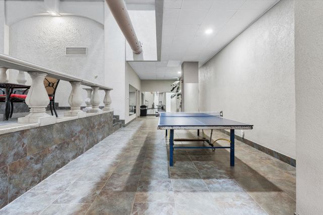 109 N Main St Apt 710, Memphis, TN 38103