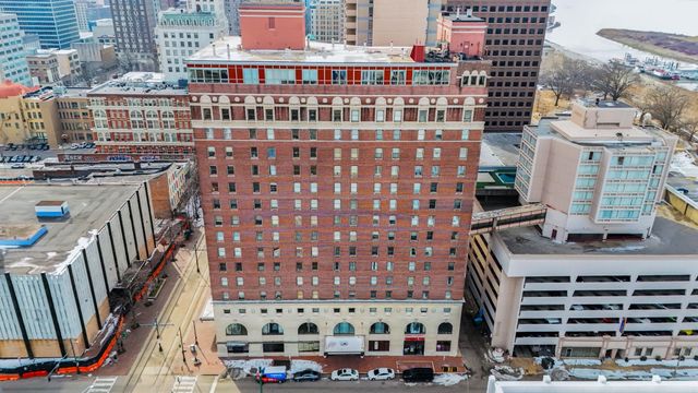 109 N Main St Apt 710, Memphis, TN 38103