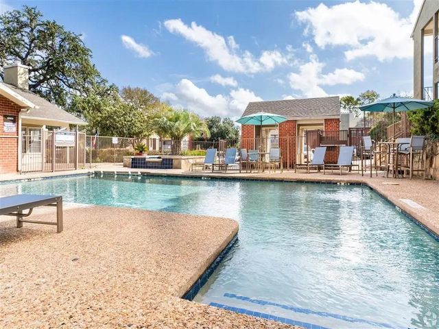 7610 Cameron Rd 379, Austin, TX 78752