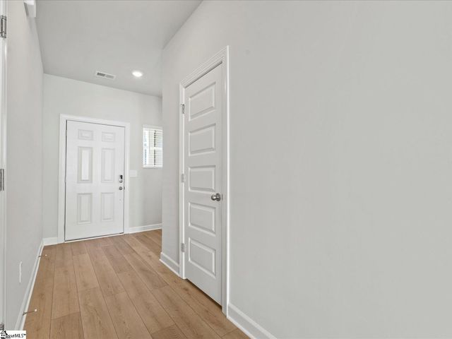 306 Hampton George Court, Greer, SC 29651