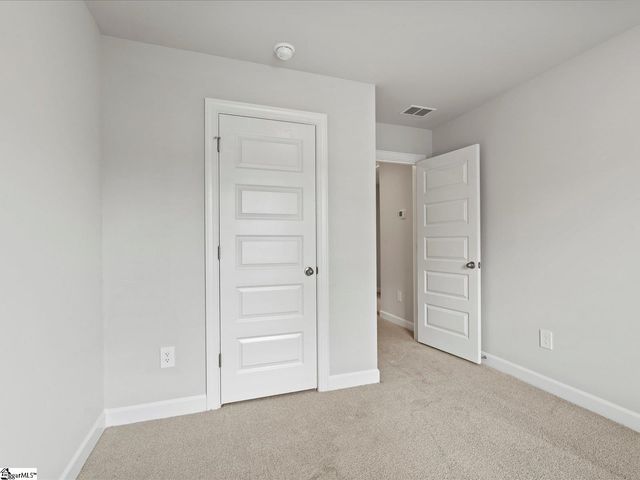 306 Hampton George Court, Greer, SC 29651