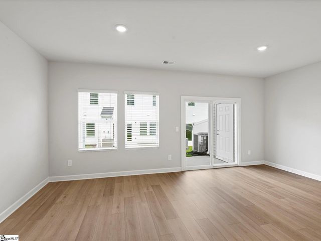 306 Hampton George Court, Greer, SC 29651