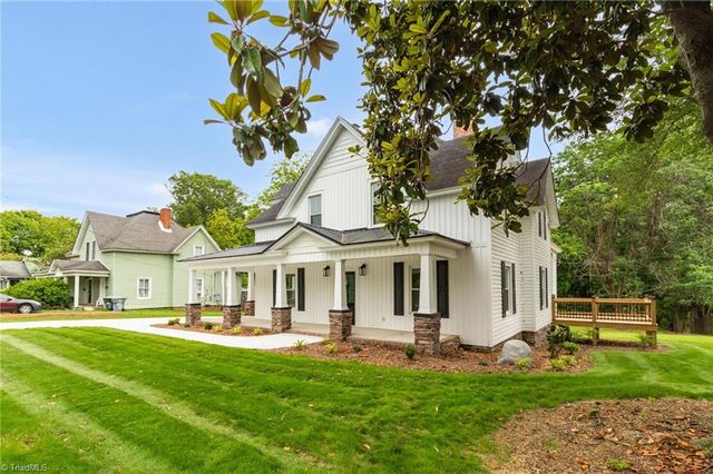 135 Dixon Street, Asheboro, NC 27203