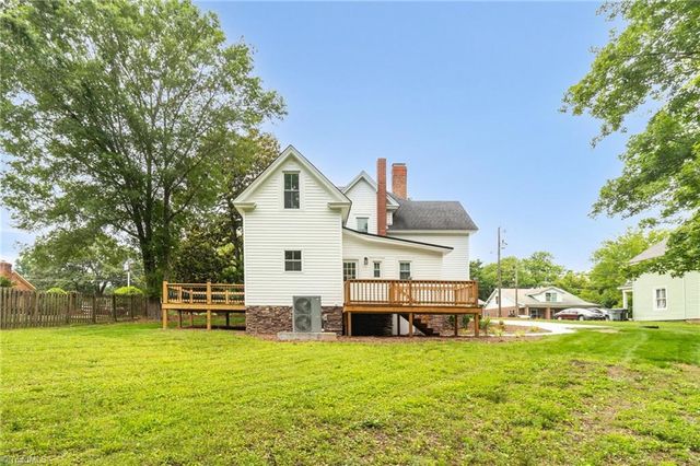 135 Dixon Street, Asheboro, NC 27203