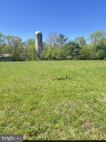 416 WATSONS MILL RD, Elmer, NJ 08318