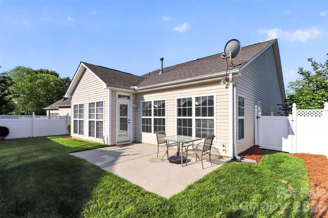 2525 Old Ashworth Lane NW, Concord, NC 28027