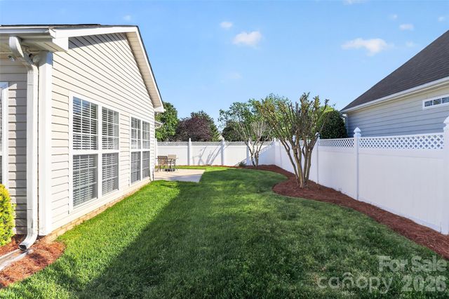 2525 Old Ashworth Lane NW, Concord, NC 28027