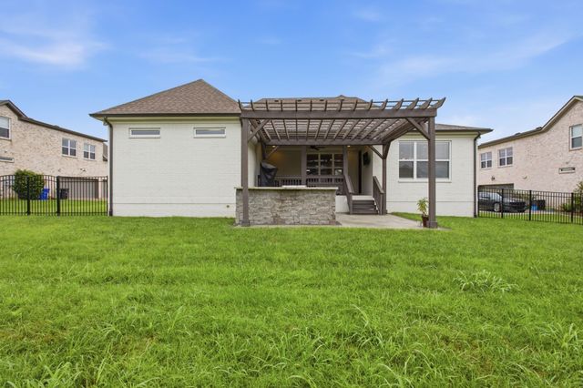 1036 Pretender Way, Columbia, TN 38401