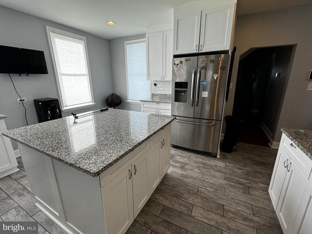 2700 GRINDON AVE, Baltimore, MD 21214