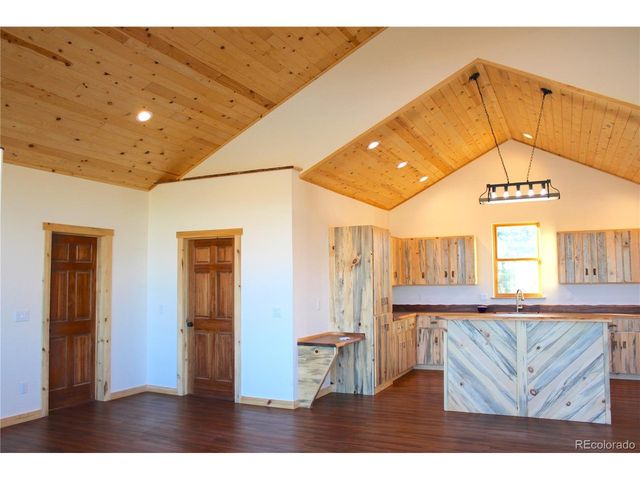 59 Whip Way, Hartsel, CO 80449
