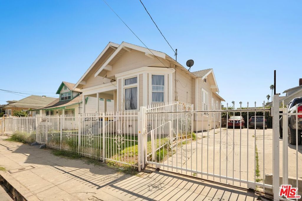 610 E 24th Street, Los Angeles, CA 90011 — exterior