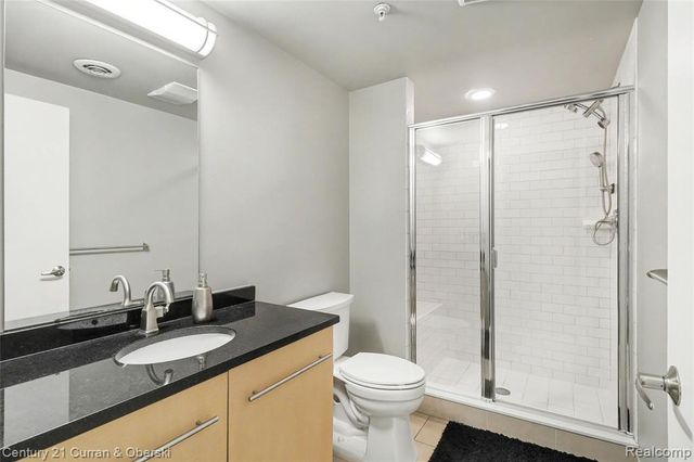 100 N Center Street 402, Royal Oak, MI 48067