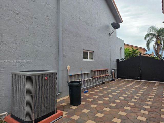 9837 NW 123rd Terrace, Hialeah Gardens, FL 33018