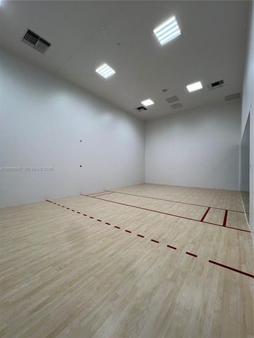 225 N Miami Avenue 1702, Miami, FL 33128