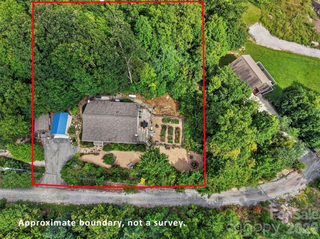 50 Autumn View Drive, Hendersonville, NC 28792