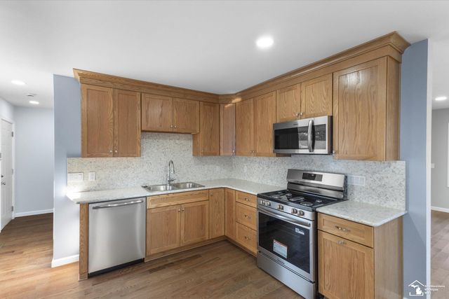 3835 Lois Drive, Lambertville, MI 48144