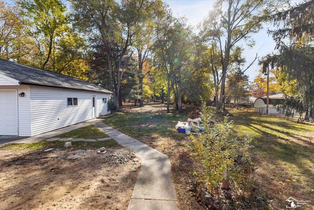 3835 Lois Drive, Lambertville, MI 48144