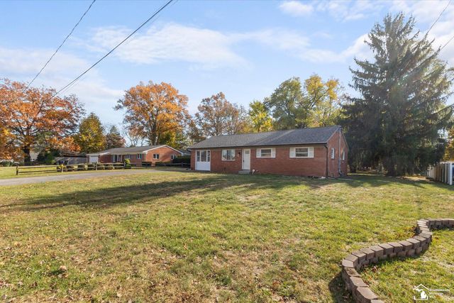 3835 Lois Drive, Lambertville, MI 48144