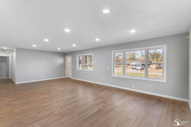 3835 Lois Drive, Lambertville, MI 48144